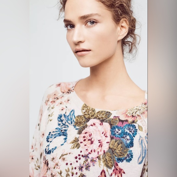 ANTHROPOLOGIE Angel of the North Floral Winter bouquet pullover. Size M - Picture 2 of 7